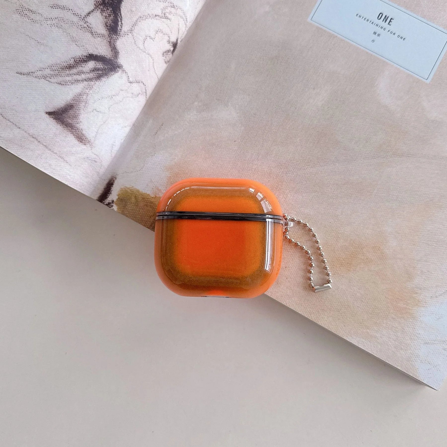 New Creative Noctilucous Luminous Quicksand Earphone Case with Anti-Lost Chain for Airpods 4 Airpods 3 Pro 2 Airpods 3 2 Cover